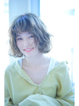 ヴァンクシー バイ ルナ(VANKCY by Luna) 簡単 かわいい 大人可愛い bob ショートボブ 時短 楽 グレージュ