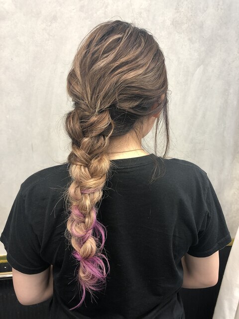 ○編み下ろしヘアアレンジ○