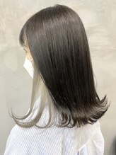 カリン(carin) Carin那覇真嘉比店/小顔/オリーブカラー/セミウェットウェーブ