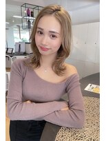 オーロ 武庫之荘店(ORO) 外ハネミディ・ベージュカラー・くびれスタイル