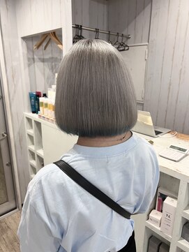 オアフ(Oahu) 裾カラー グレーシルバー×ペールブルー