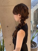 サイド編み下ろしヘアセット　早朝可
