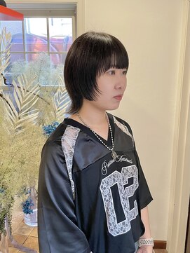 ヴィーヴォ オモテサンドウ(Vivo omotesando) 20代30代大人女子/ショート/マッシュウルフ/オリーブ/透明感