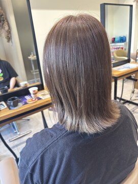 アローム(alom) くびれヘア/アプリコットオレンジ/ハイライトカラー/茅ヶ崎