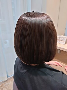 ジーナ 福岡藤崎(Zina) 重めボブ