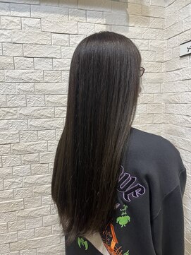 カーキアッシュ