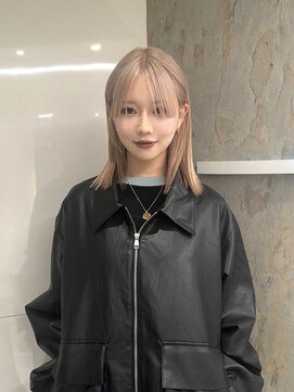 ソル バロール 表参道(SOL .valor) ミディアムホワイトミルクティー