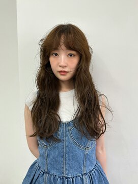 アスター(astar) ロングレイヤー×ウェーブヘア【astar】