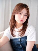 キネン バイ ツリー 宇都宮(kinen by tree)&nbsp;レイヤーセミロングショコラベージュの韓国風巻き髪