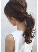 簡単アレンジ：無造作ふんわりポニーテール