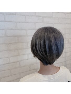 ビス ヘア アンド ビューティー 西新井店(Vis Hair＆Beauty) ホワイトアッシュ/ハンサムショート/大人かわいい/20代30代