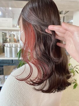 サクラ オモテサンドウ(SAKURA) イヤリングカラー オレンジキャラメルベージュ ロング 表参道