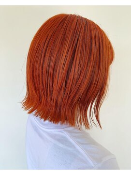 エヌ(Nn) アプリコットオレンジ