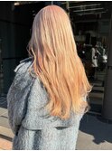 3057ニュアンスカラーピンクブロンド波巻きハイトーンカラー