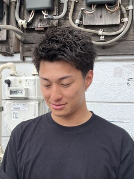 シャイン 大宮(SHINE) メンズカット/パーマ/ヘッドスパ/ブリーチ/眉毛/韓国/大宮/Men's