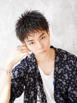 アルファ 新宿(alpha) フェザーパーマ/ブルーブラック/刈り上げセンターパート[新宿]