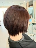 ショートボブ