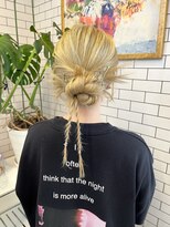 リール(THE RIRE.)&nbsp;＊THE  RIRE.  ハイトーン×カチモリアレンジ＊