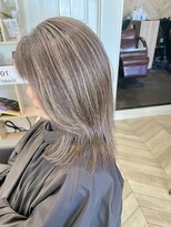 フィーリー ヘア デザイン 太田店(feAry)&nbsp;大人感白髪ぼかしハイライト