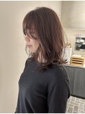 ふわっと揺れるレイヤーカット/ブラウンカラー