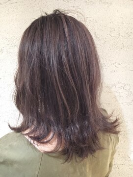 ヘアサロン アティリー(Hair Salon Attirer) 西梅田/ボブ/グレーベージュ/白髪ぼかし/ハイライト/ベージュ