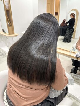 ノエ(noe) ミディアムヘア/デザインカラー/フェイスフレーミング/栄c205