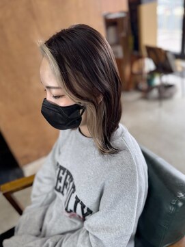 ロルド シェリ(Rold Cheri) 【山本智文】インナーカラーレイヤーカット