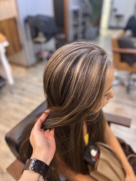 ゴート(G.O.A.T) コントラストハイライト