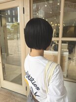 ルモ(Lumo)&nbsp;[KOTO]ショートの伸ばしかけでも可愛くまとまるボブ