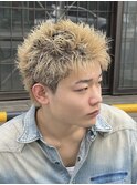 ブロンドベージュスパイキーショート