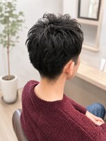 ウルッシュ(Urlush) 束感刈り上げショート