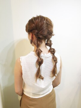 コンパス(COMPASS) くるりんぱツインテール