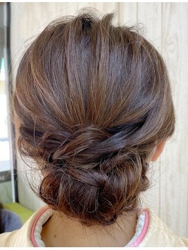 ブレイブシザー(BRAVE SCISSOR) お宮参りママミディアムヘア訪問着