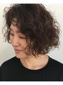 大人可愛い/くせ毛パーマ/こなれヘア