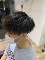 エヌプラス(N+)&nbsp;メンズヘアフェザーパーマサーフカール刈り上げセンターパート