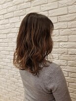 パザパ 交り江店(PA.ZA.PA.)&nbsp;グレイカラー×ハイライト/白髪ぼかし/巻き髪/20代30代40代