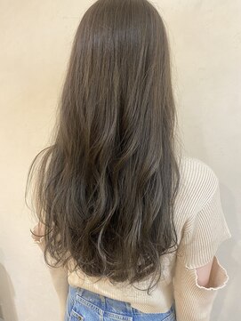 イソラヘアアトリエ(Isola hair atelier) 【Isola】くすみカラー×ロング