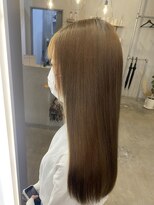 シェル 津山の手店(shel)&nbsp;大人可愛いくすみオリーブベージュストレートロングヘア