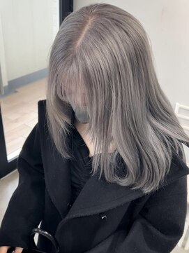 リグ 横浜(Lig.) グレージュカラー/ブリーチニュアンスカラー/ホワイトグレージュ