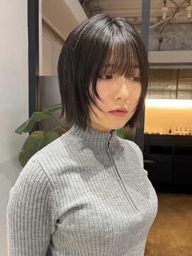 ノブレス ノアール(NOBLESSE NOIR) 外はねボブ/顔まわりレイヤー