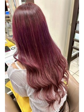 スタイル 横浜(STYLE) 【AYAKA担当】ダブルカラー/レッド/レッドロングエクステ８０本