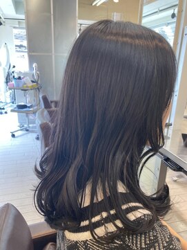 タヤ 自由が丘店(TAYA) ブルーブラウン