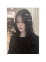 ノーム バイ アウラ(norm. by aura)&nbsp;ハッシュカットロングレイヤー顔まわりレイヤー