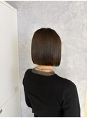 あご下切りっぱなしミニボブ