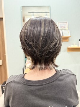 フワフワ(fwfw) ショートウルフカット