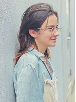 ジジバイワースホワイル(jiji by WORTH WHILE)&nbsp;外国人風レディースクセ毛風ミディアム