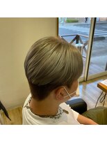 ラクヘアー 上福岡店&nbsp;ハニーゴールドミルクティバイカラースッキリバーバースタイル