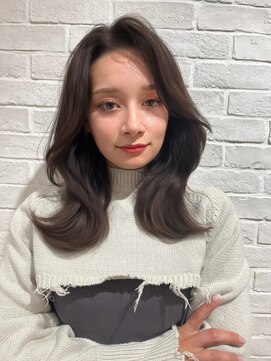 レイラバイアフロート 吉祥寺(Lila by afloat) 韓国ヘア/フェイスレイヤー/アッシュブラック