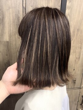 ヴィフ 大船(VIF) 小顔カット/モテ髪/前髪/外ハネ /ハイライト/切りっぱなしボブ