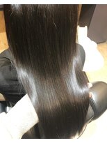 カミケンパセオ(kamiken.paseo)&nbsp;上品ツヤ潤い透明感ストレート大人美髪ロング【カミケンパセオ】